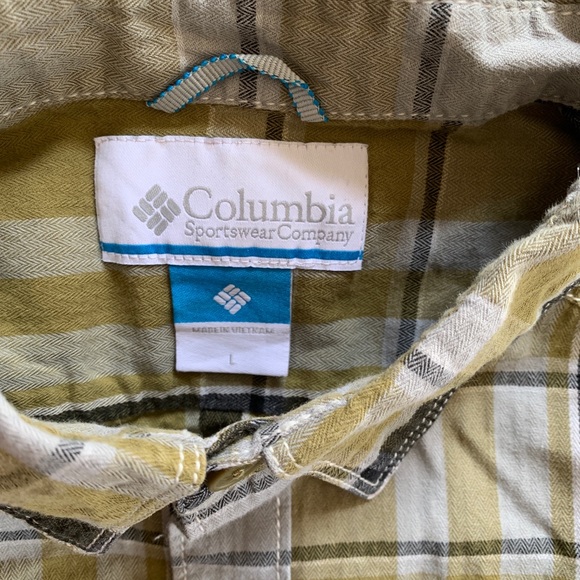 🥂HP🥂  Men’s Columbia Plaid Button-Down - Picture 2 of 3